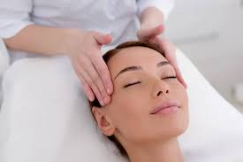 Picture of a Face massage at Dune Healing Center